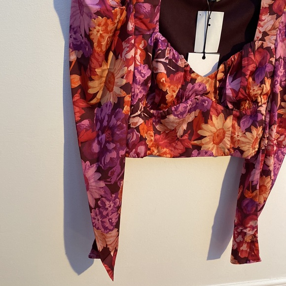 EN SAISON Women’s Floral Sweetheart neckline Long Sleeve Crop Top Size XS - Picture 4 of 9